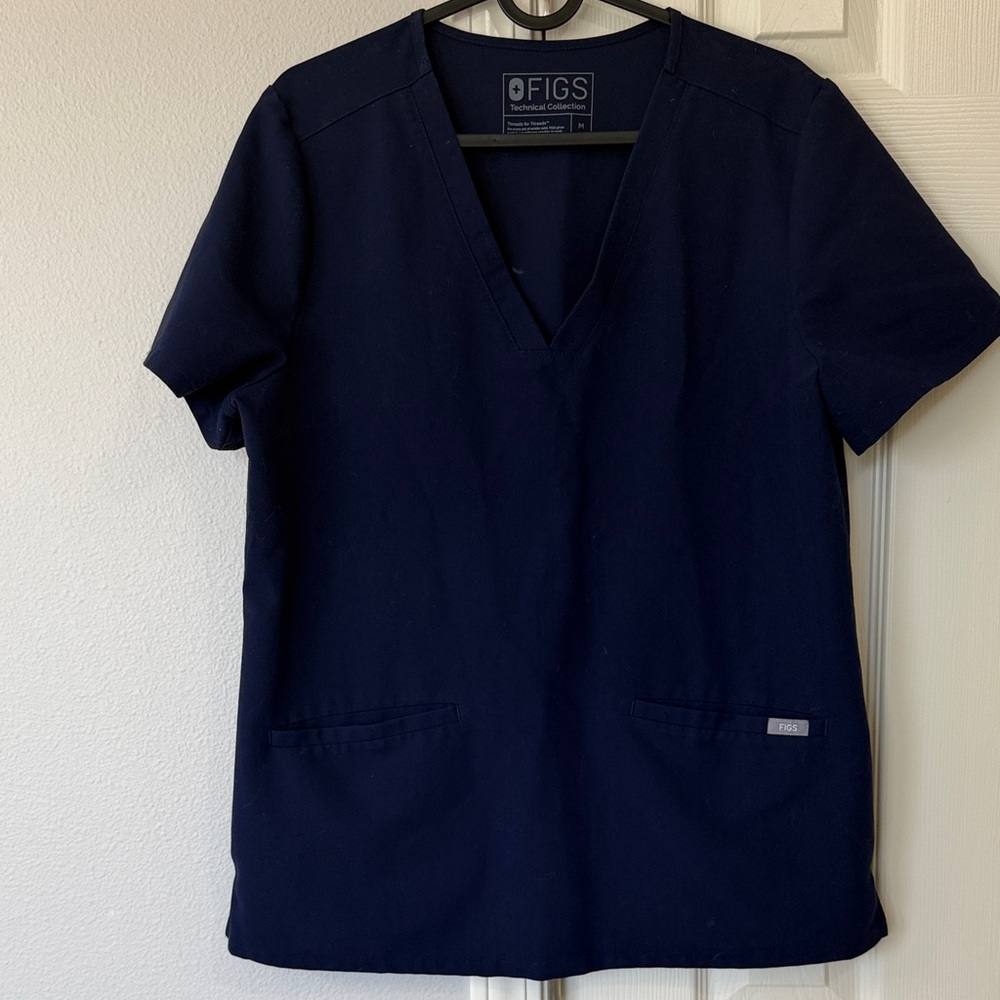 Figs Casma Top